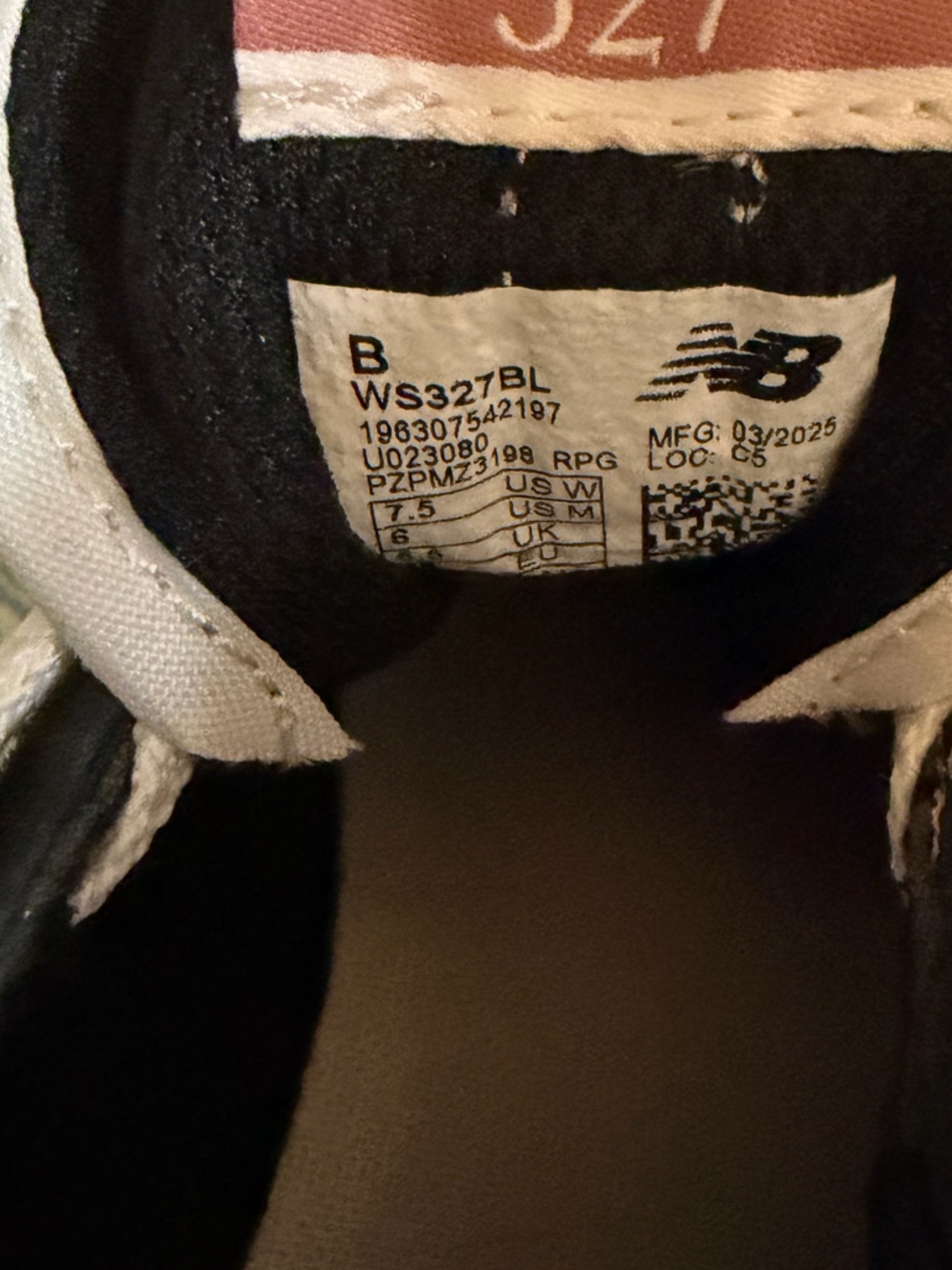 New Balance Women's 327 Running Sneakers - Picture 5 of 5